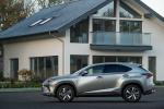 Lexus NX300h 2017 года (UK)